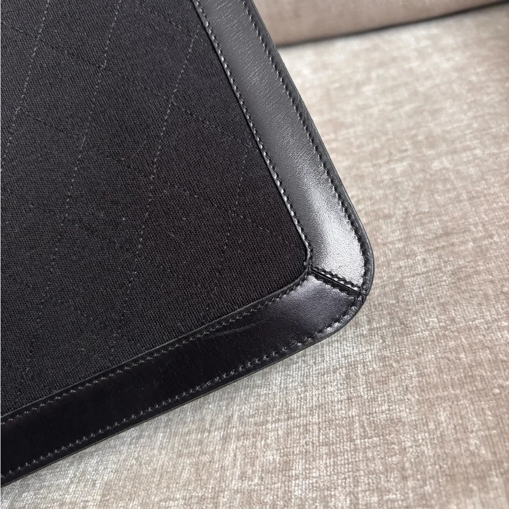 Authentic CHANEL coco mark cotton jersey push lock black leather vintage clutch - Picture 2 of 12